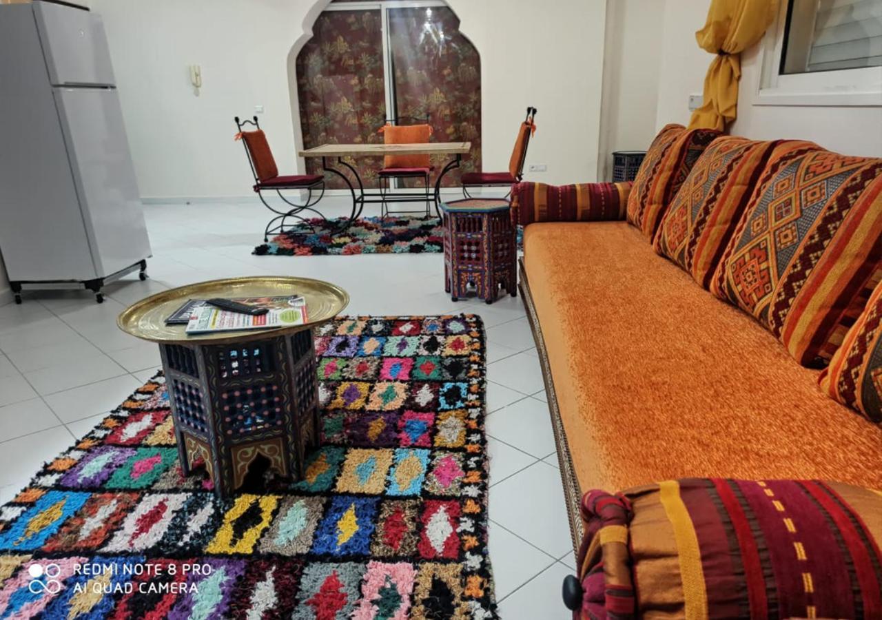 Appartement Julia Au Centre Ville Agadir Dans Residence Borj Dalat Ngoại thất bức ảnh