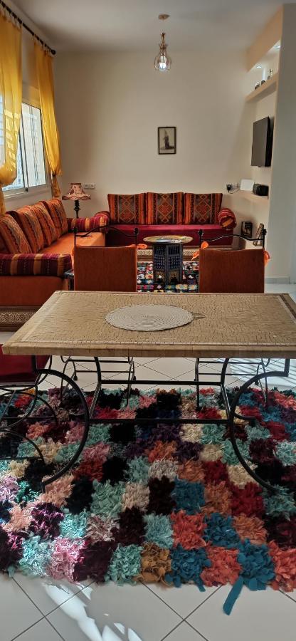Appartement Julia Au Centre Ville Agadir Dans Residence Borj Dalat Ngoại thất bức ảnh