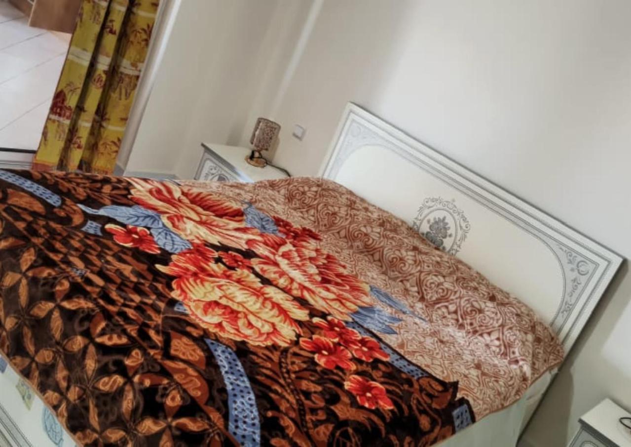 Appartement Julia Au Centre Ville Agadir Dans Residence Borj Dalat Ngoại thất bức ảnh